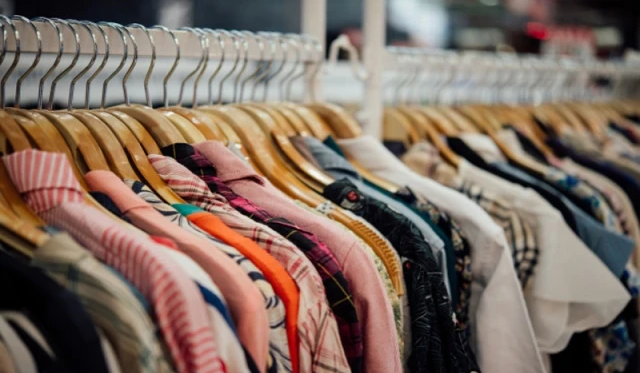 出口服装需要哪些手续？解析服装纺织产品出口注意事宜