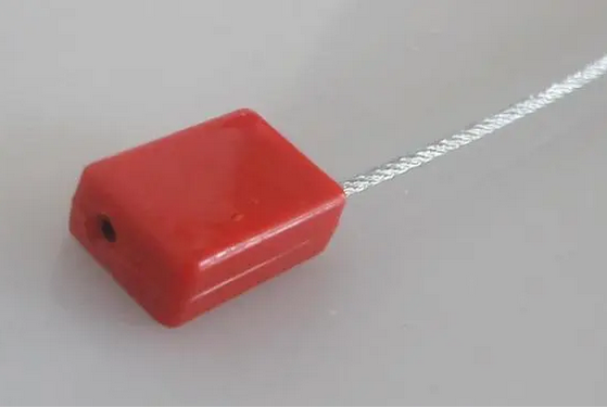 货代中的铅封费是什么意思？解析铅封费的计算方式及作用