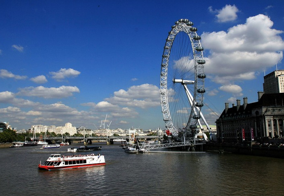 英国商标的构成要件包括哪些？商标的构成有哪些类型？