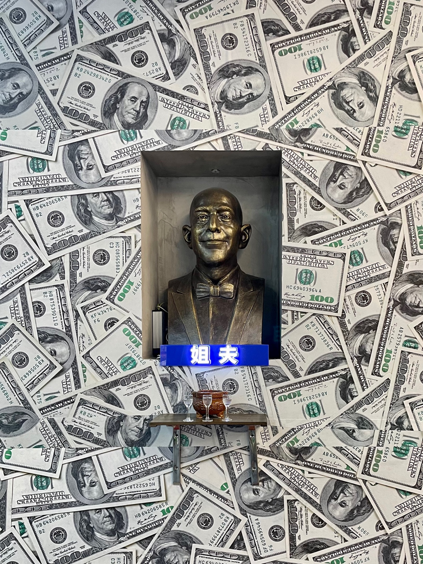 为了生意，深圳的跨境电商已经在给贝索斯立像烧香了