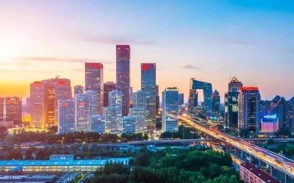 日本公司实体银行开户流程是什么？该提供哪些文件和如何维护账户？
