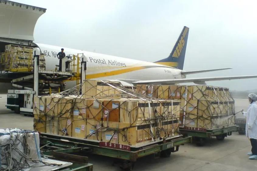 美国空运到中国费用标准